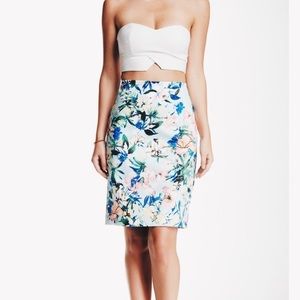 Carmen Marc Valvo Tropical Pencil Skirt